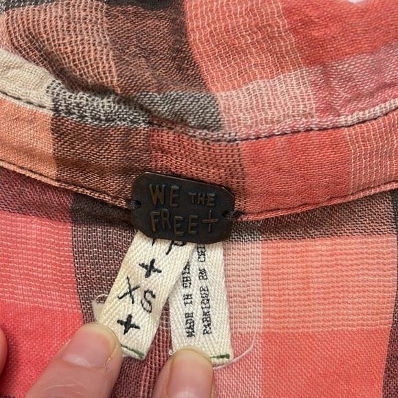 We The Free Mixed Media Plaid and Crocheted Button Down Size XS - Picture 3 of 9